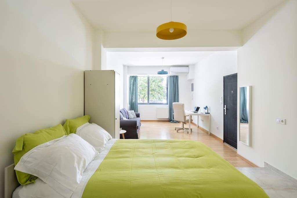 Апартаменты Fully Renovated Cosy Downtown Exarcheia! Афины